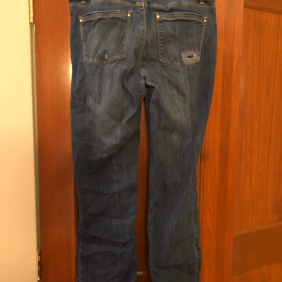 WHBM Cropped Jeans - Picture 2 of 3